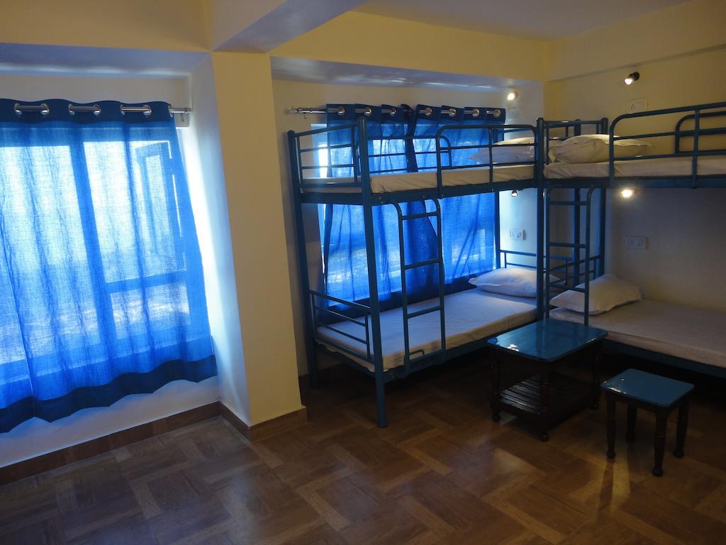 Bunkotel Mussoorie Chambre photo